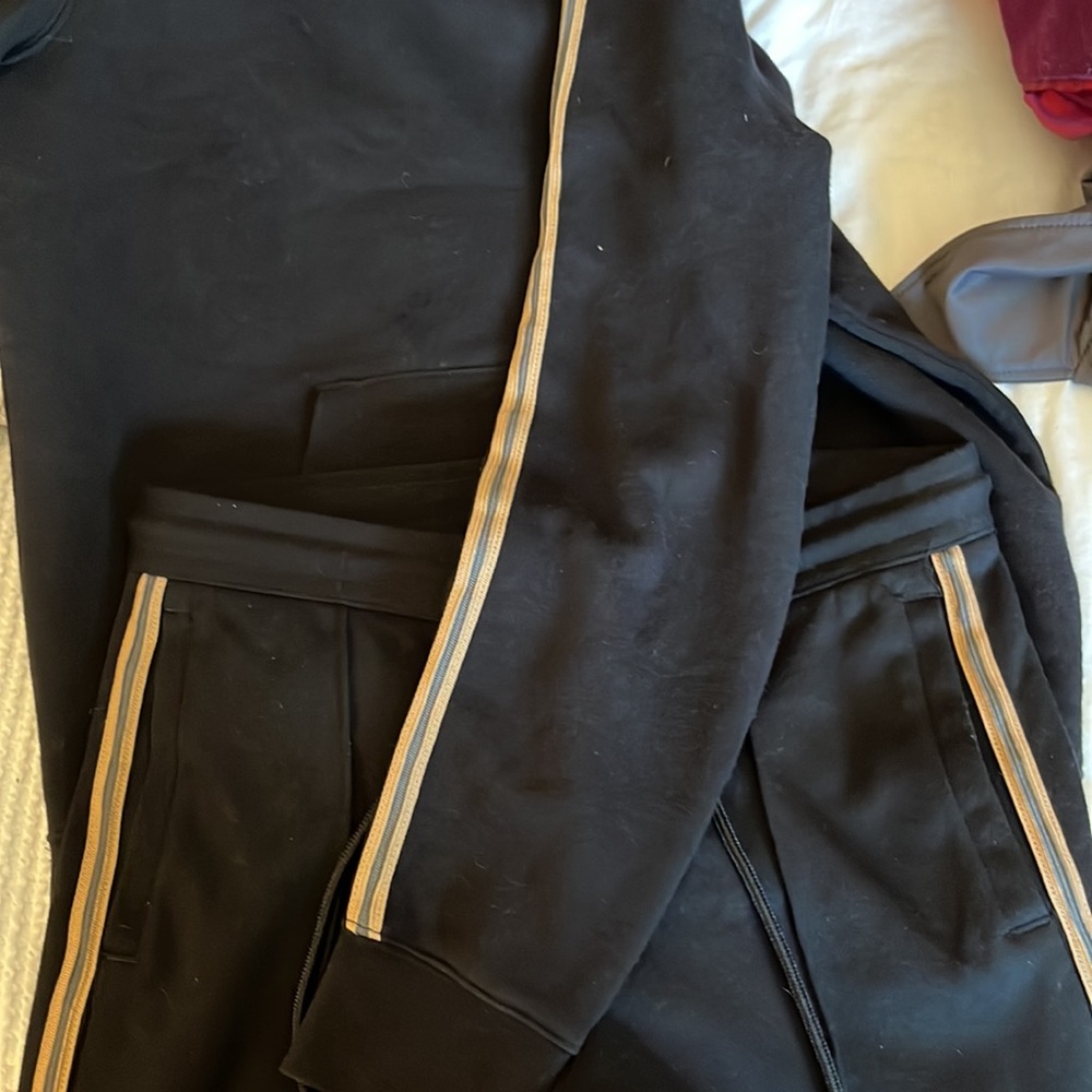 H&M Matching Pant And Sweater Set. Size Small. - image 4